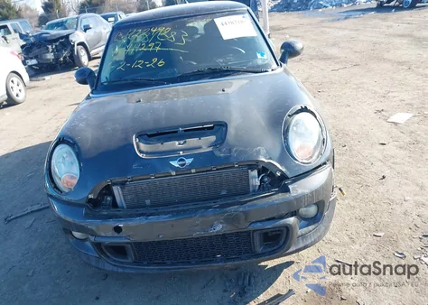2011 Mini Cooper S from USA, damaged, VIN WMWSV3C52BTY11297